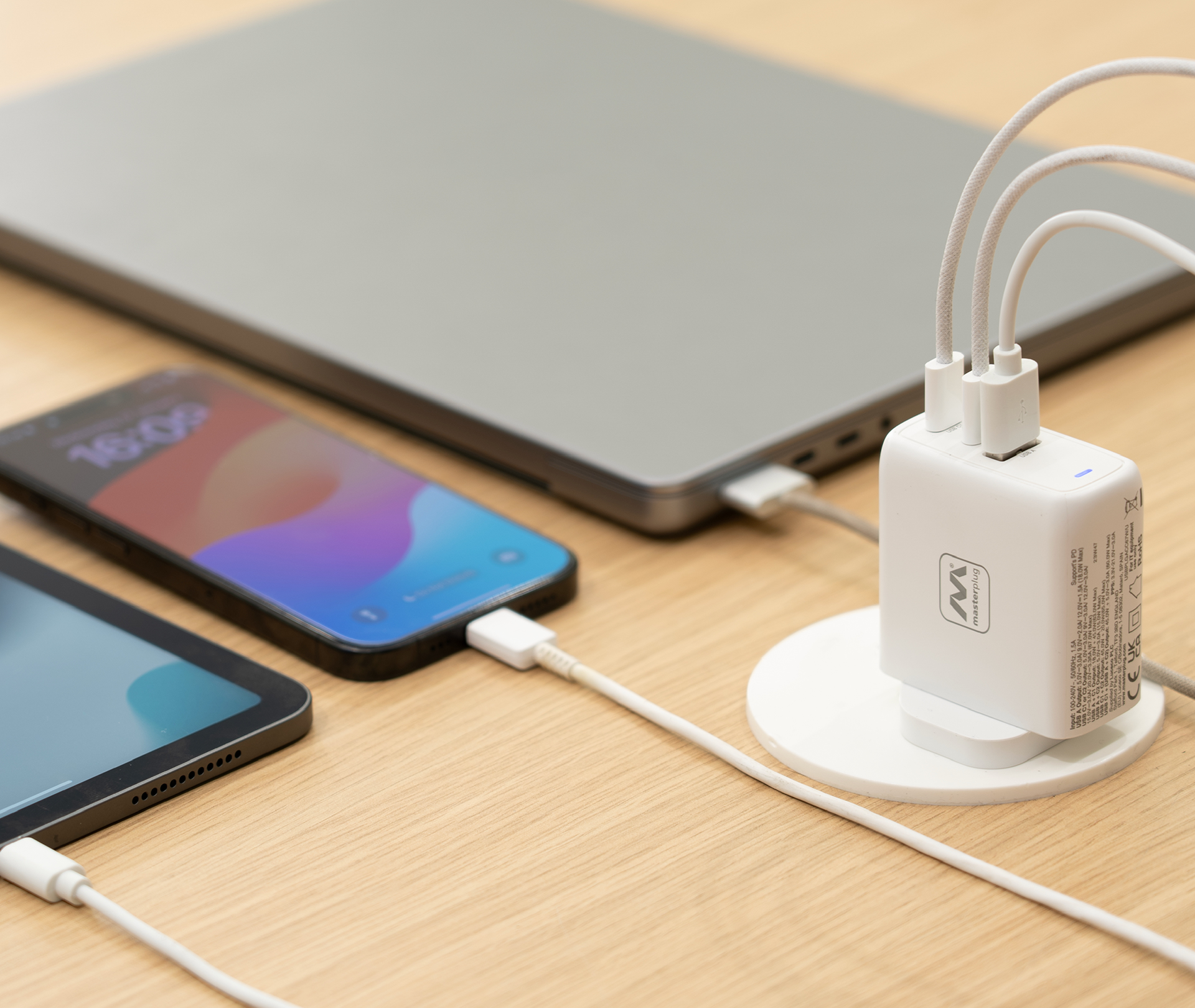 Usb Plus Power USB Power | Masterplug